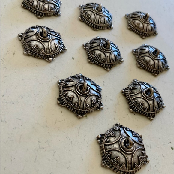 Only lot…9 Vintage custom designed jewelry parts - Picture 6 of 6